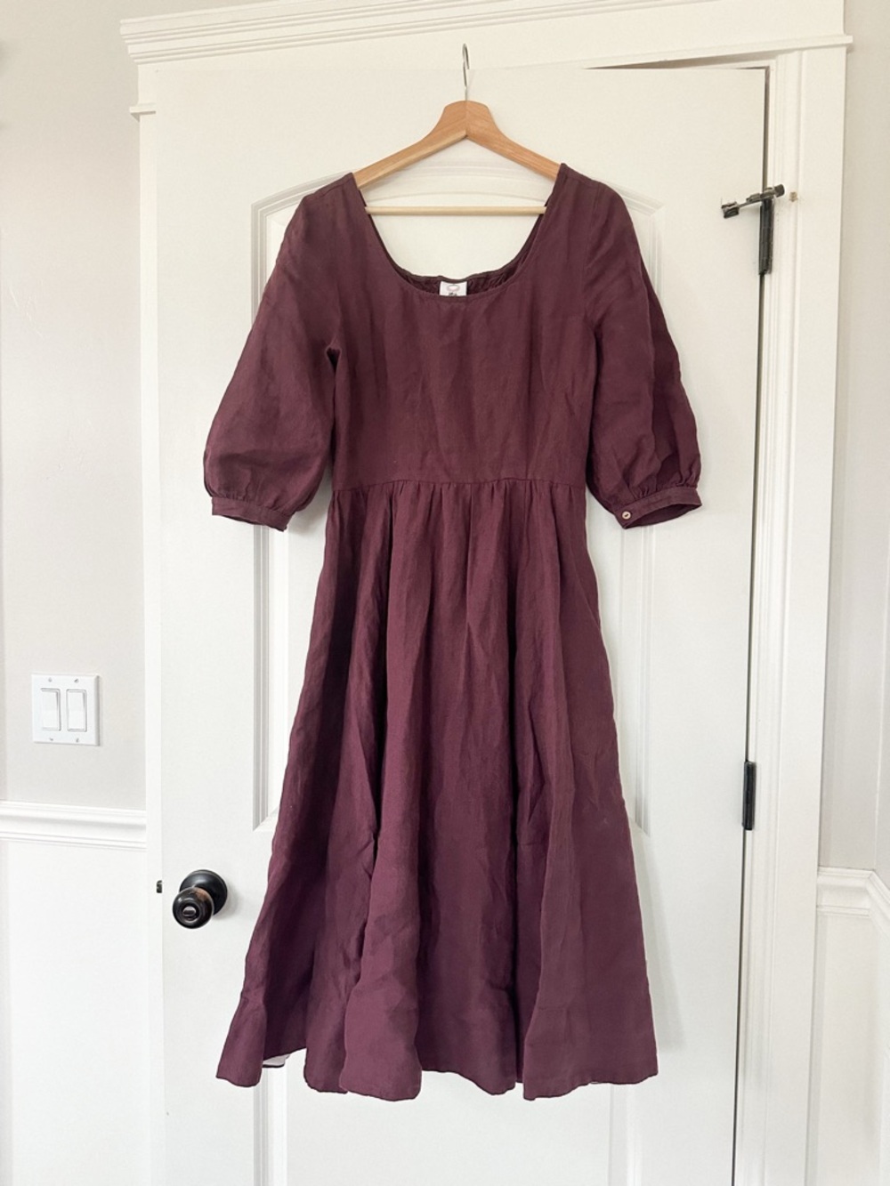 Son de Flor Carmen Women's Scoop Neck Midi Dress in Deep Plum Small
